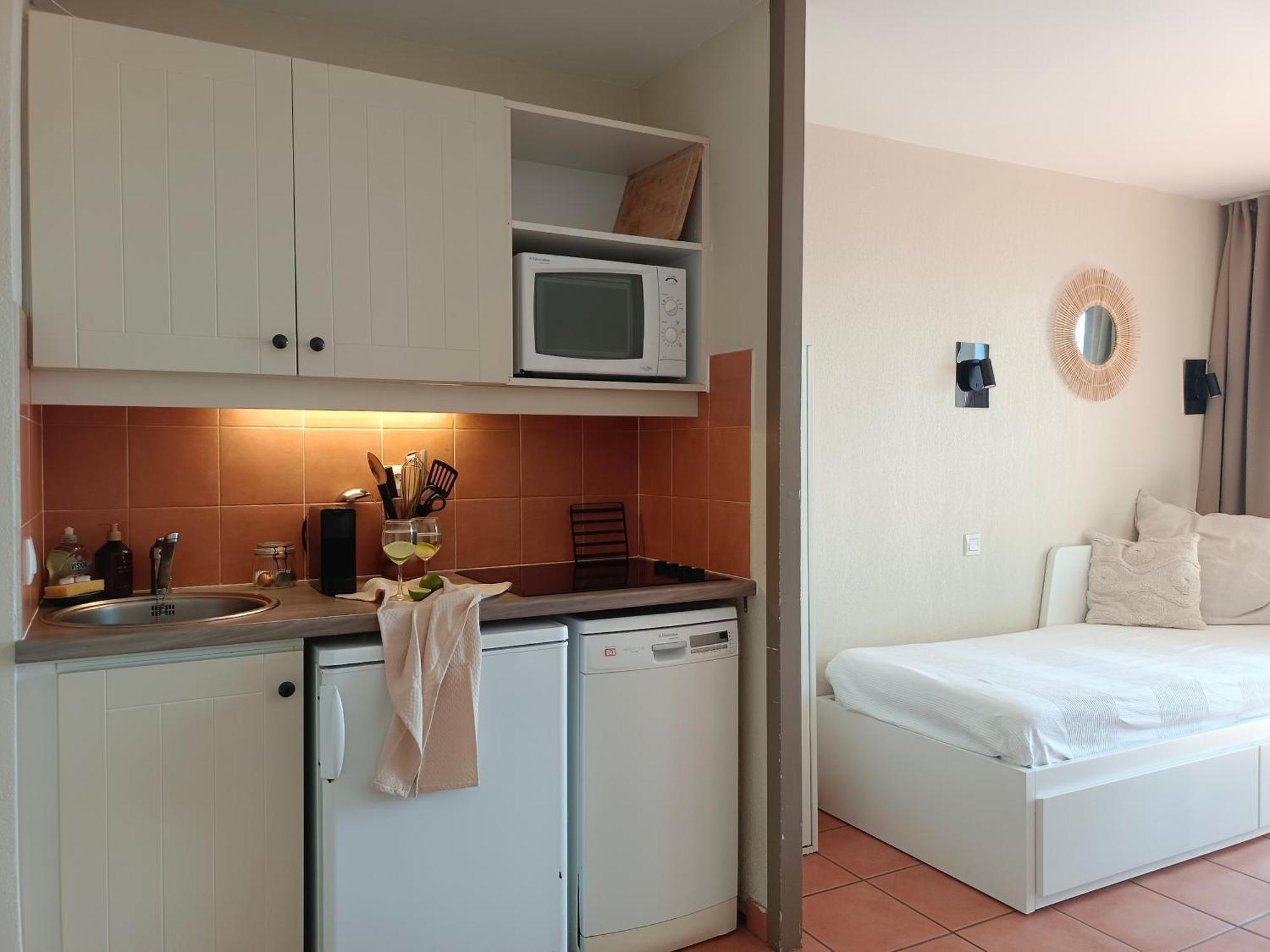 Appartement T1 Bis Avec Piscine Vue Golf Et Montagnes à Arcangues Extérieur photo